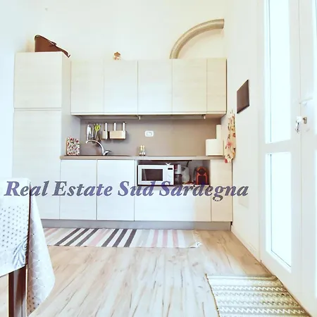 Virginia Hébergement de vacances Sarroch